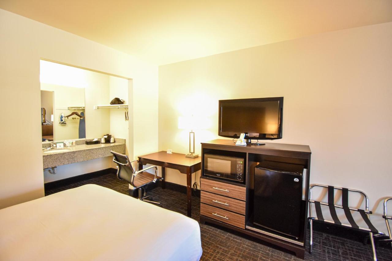 St. Michaels Inn Hotel 3*