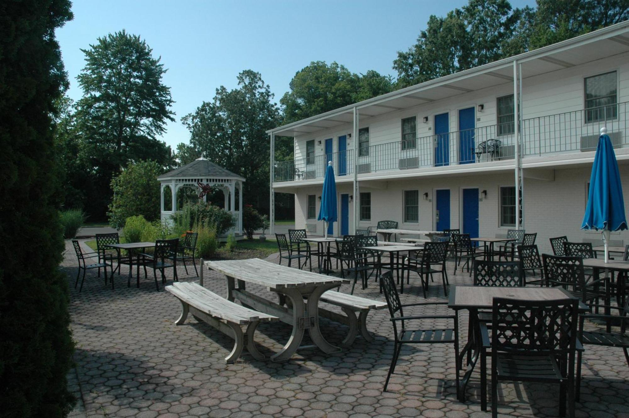 St. Michaels Inn 3*